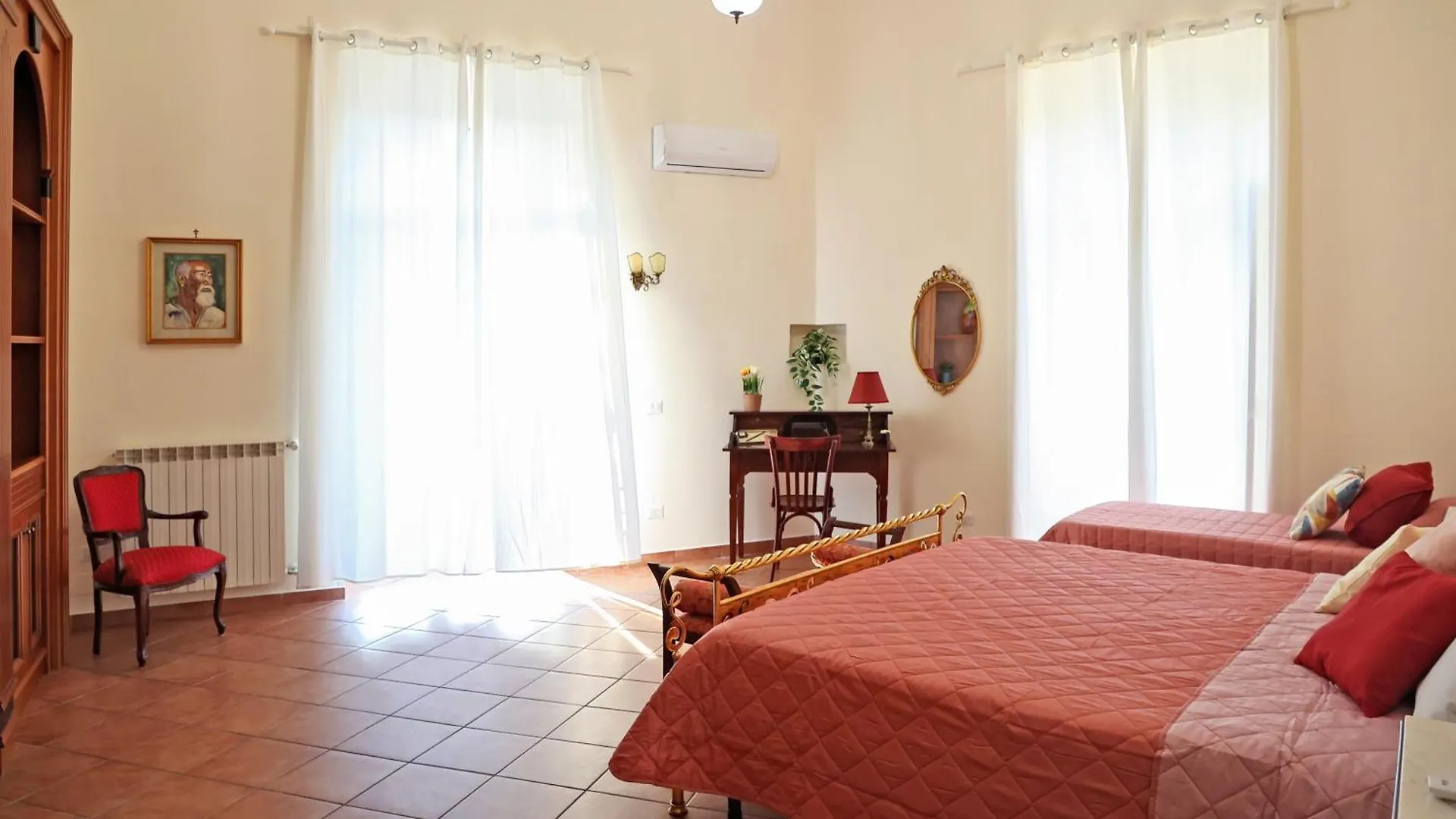 Mariu'S Sweet Home Naples 0*,  Italy